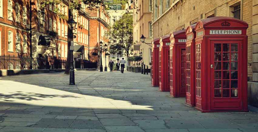 London Phone Box Canvas Wall Art Canvas Print