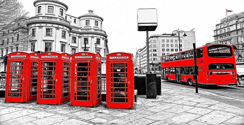 London Phone Box Canvas Wall Art Canvas Print