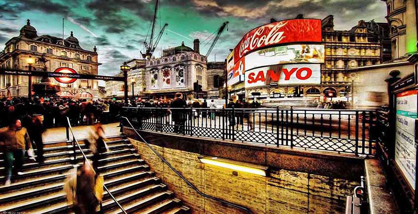 London Piccadilly Canvas Wall Art Canvas Print