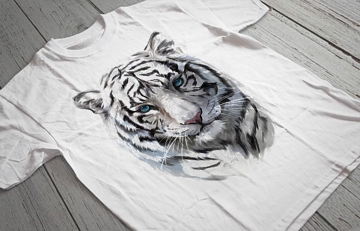 Regular Fit Printed T-Shirt  Black And White Tiger